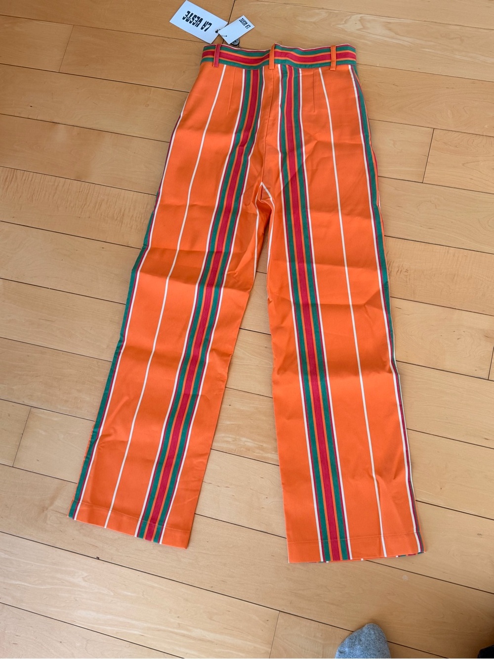La Veste Pippi Pants with Tote - Picture 5 of 6